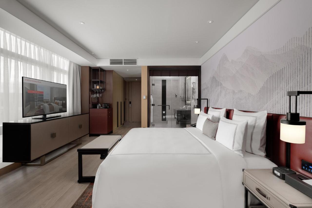 Swissotel Clark Philippines Clark Field ภายนอก รูปภาพ